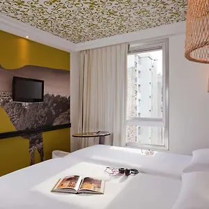 Ibis Styles Buttes Chaumont *** Paryż