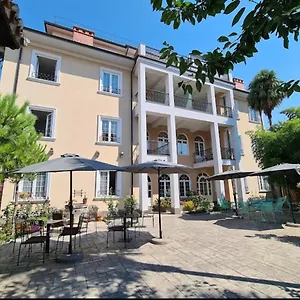 Treva 3*, Szkodra Albania
