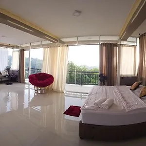 https://eye-catch.kandyhotelsnow.com