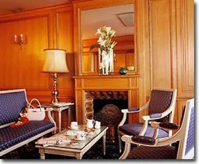 ***  Hotel Baudelaire Opera Paris France