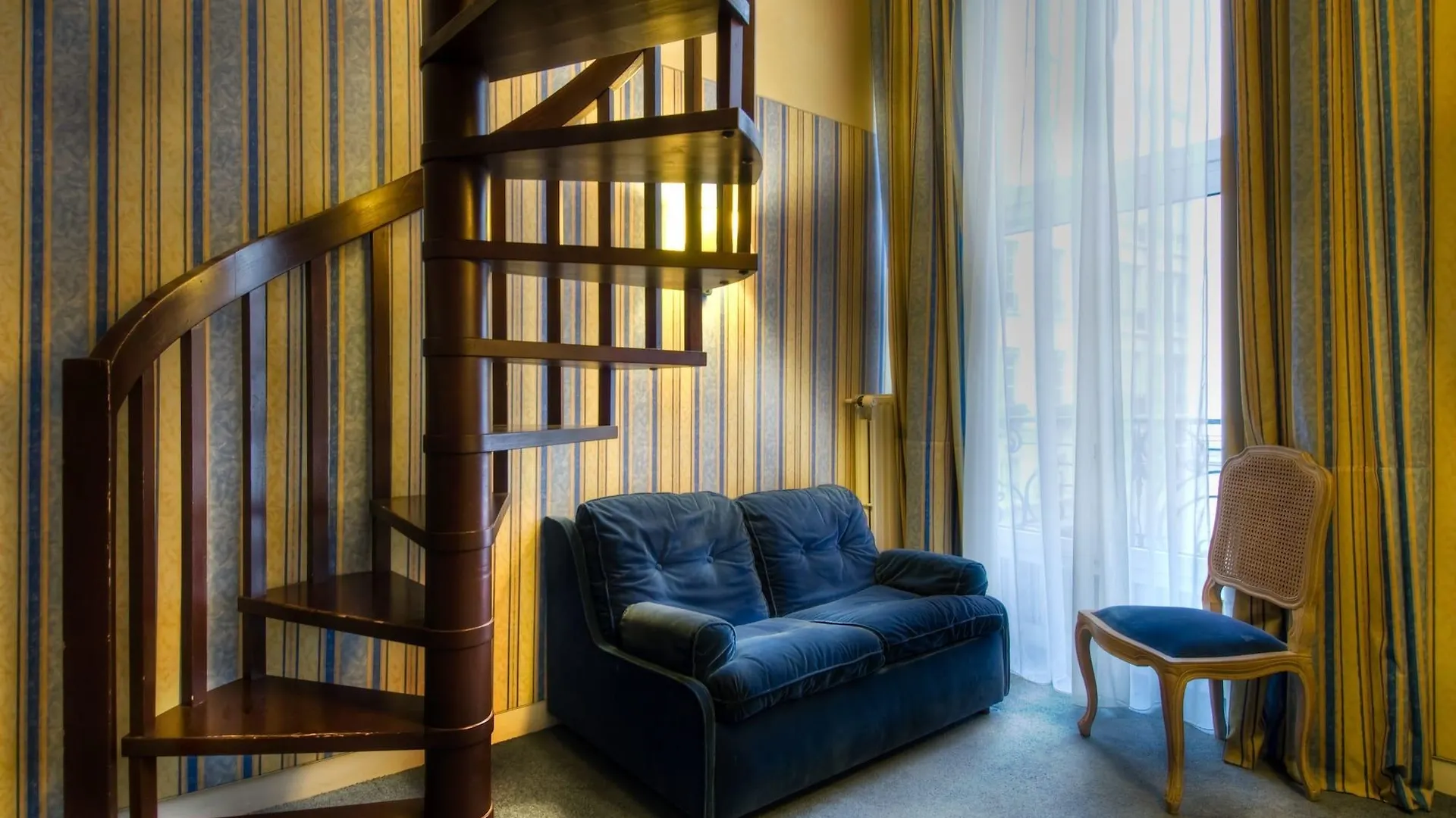 Hotel Baudelaire Opera Paris