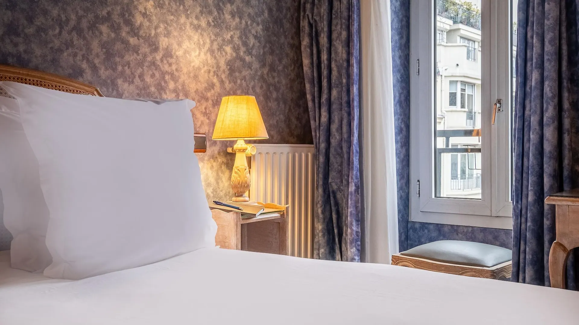 Hotel Baudelaire Opera Paris