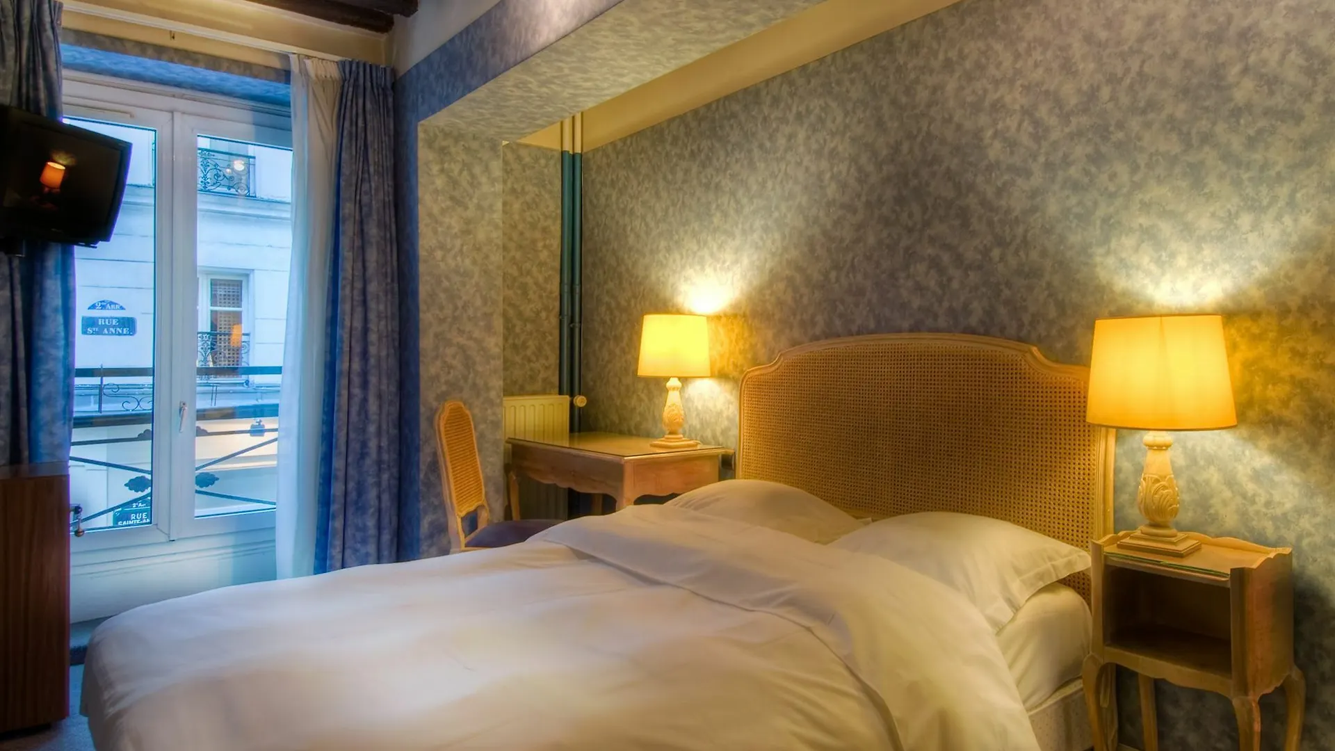 Hotel Baudelaire Opera Paris 3*,